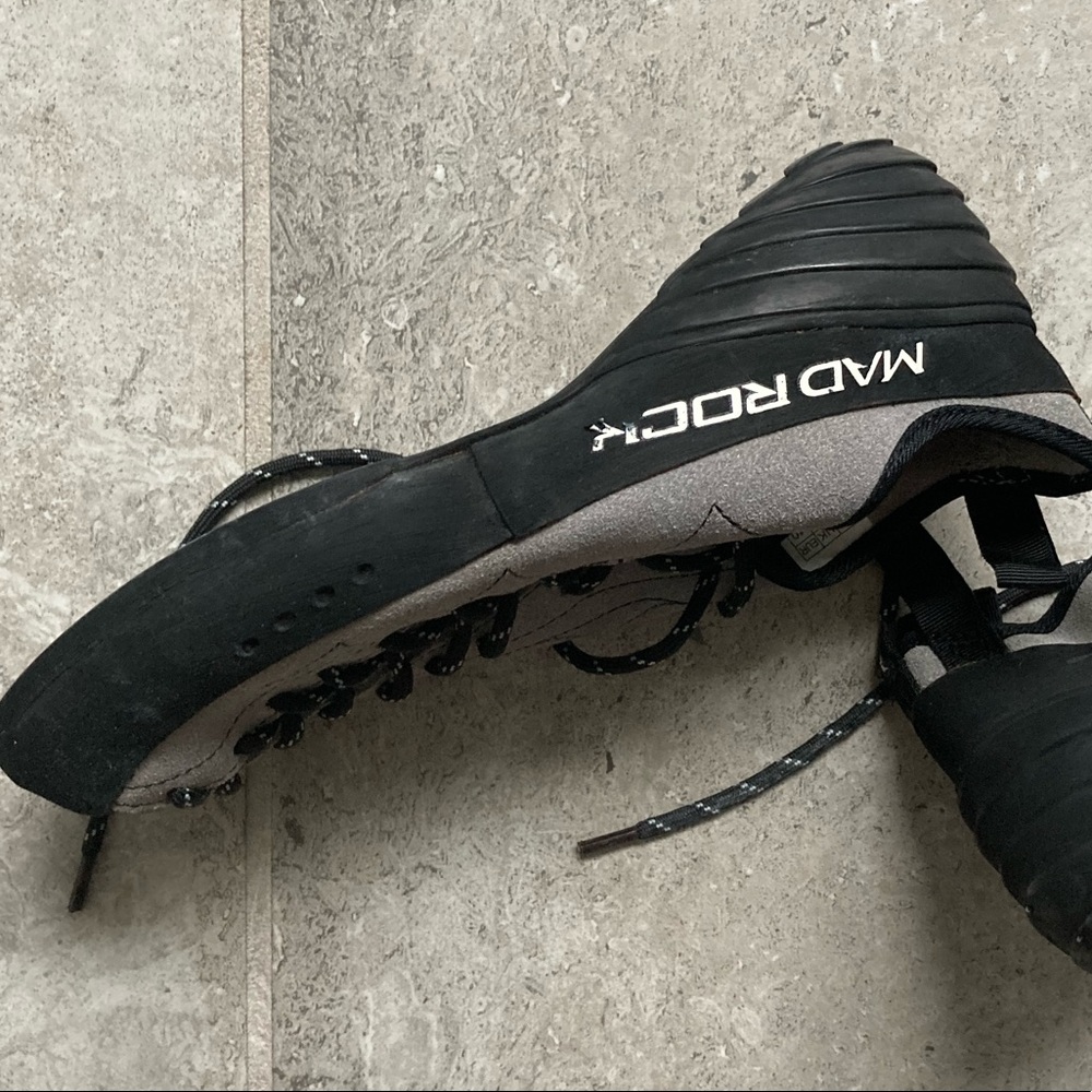 Mad Rock Science Friction Rock climbing shoes